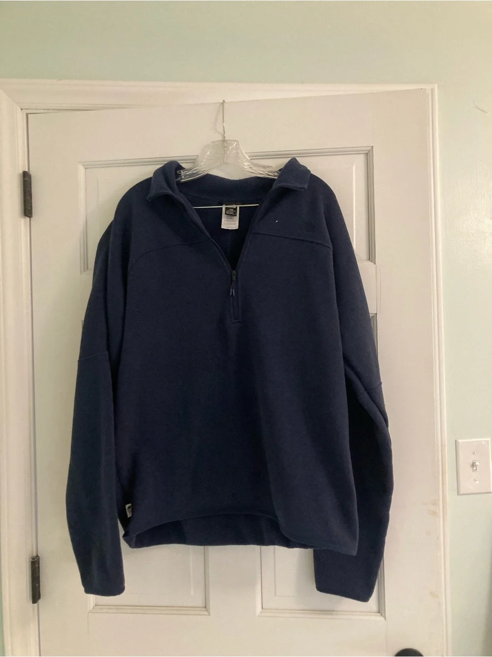 The North Face Men's Navy Half-Zip Fleece Pullover